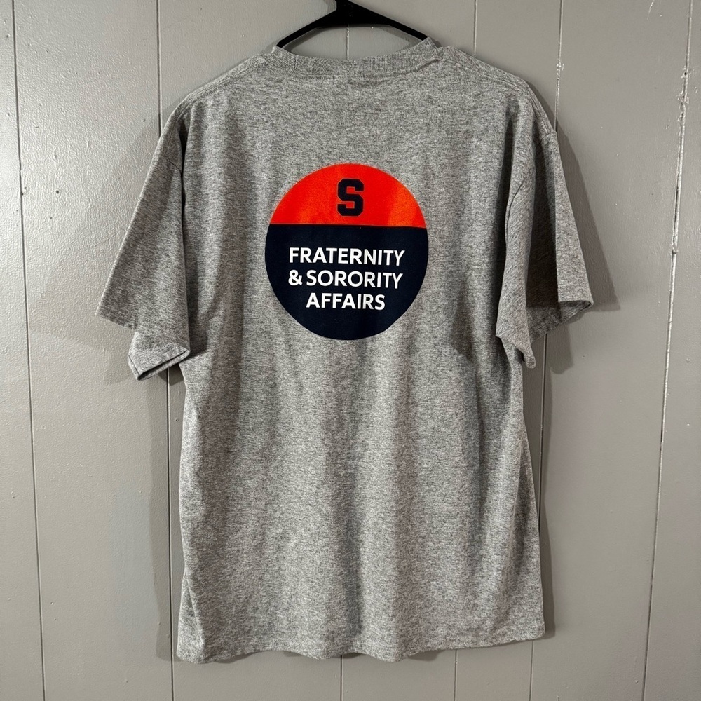 Syracuse University T Shirt Fraternity And Sorority Affairs Gray Men’s Sz Large - Picture 6 of 6